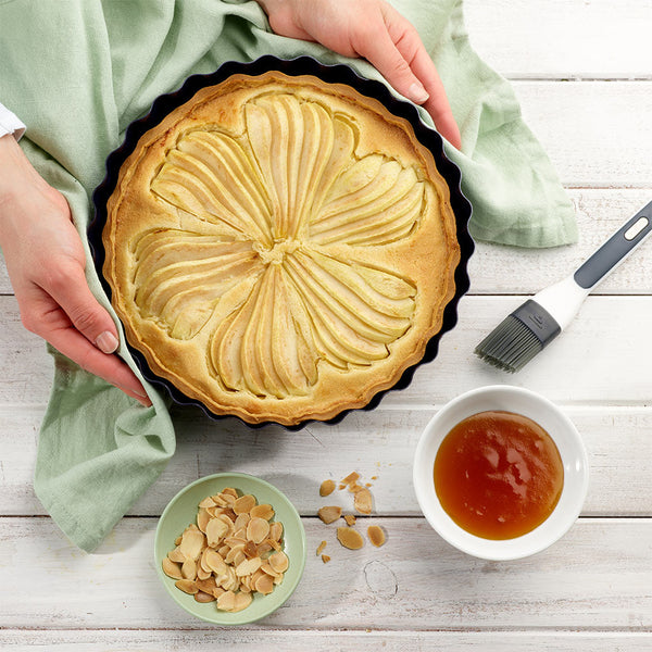 Pear frangipane tart Zyliss UK