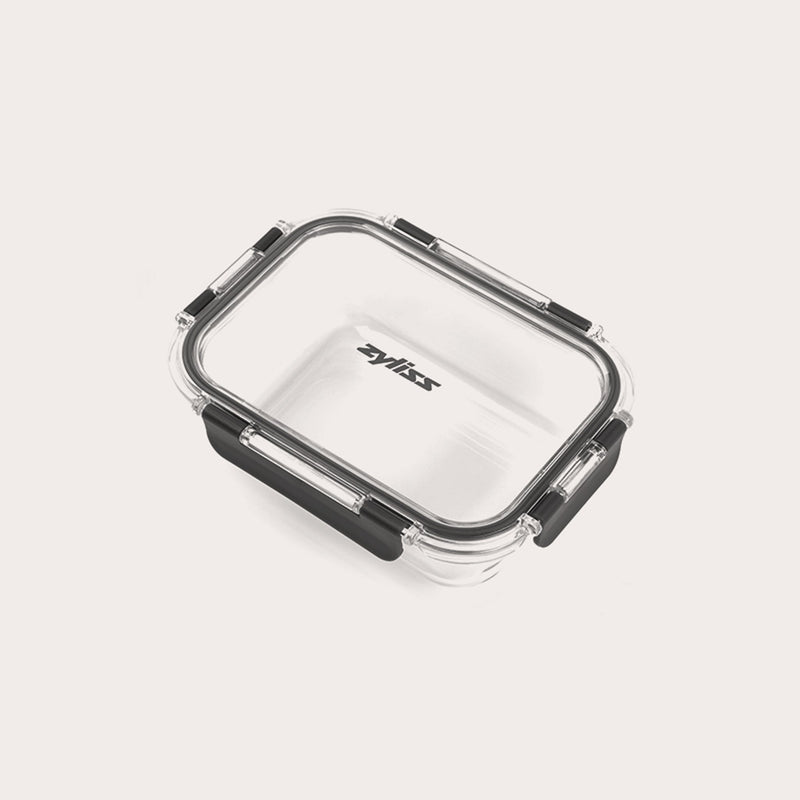 A rectangular glass container branded Zyliss features a clear base, transparent lid, and black locking clips on each side for a secure seal. #0.64L/0.67qt